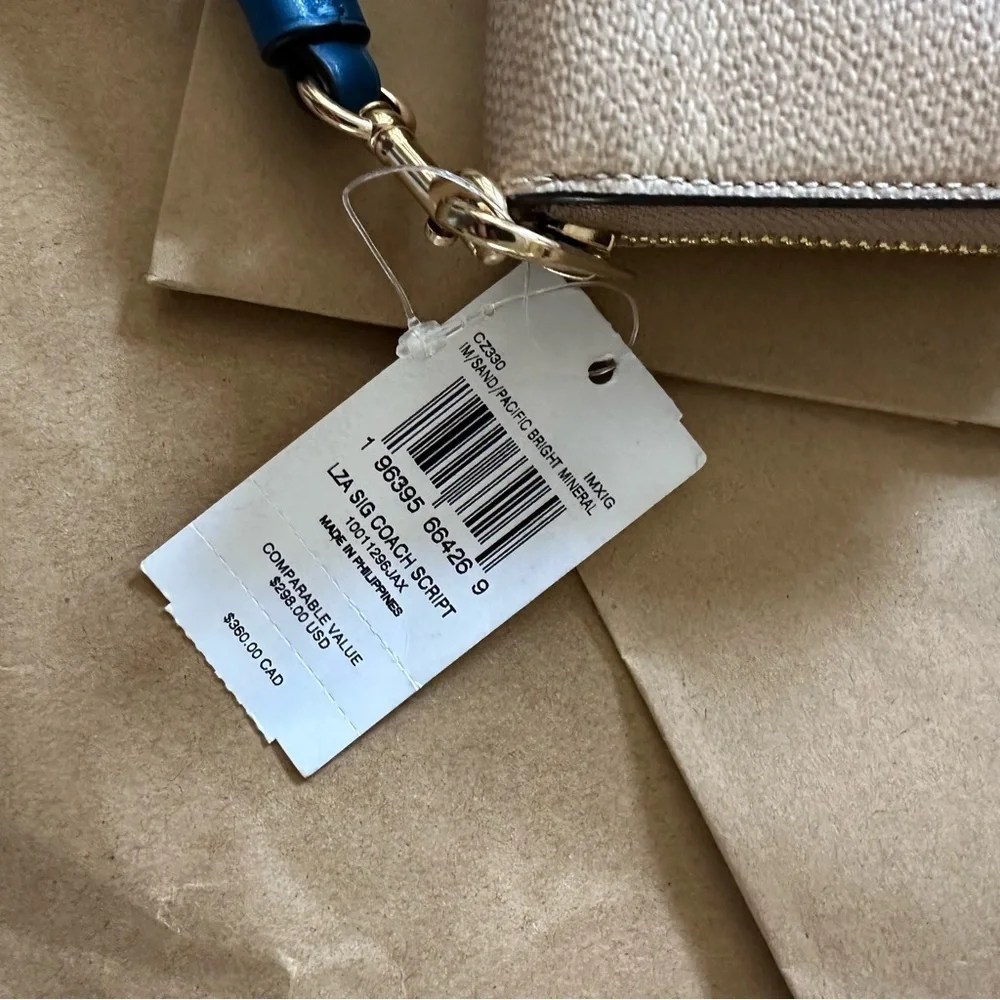 New Coach Long Zip Around Wallet